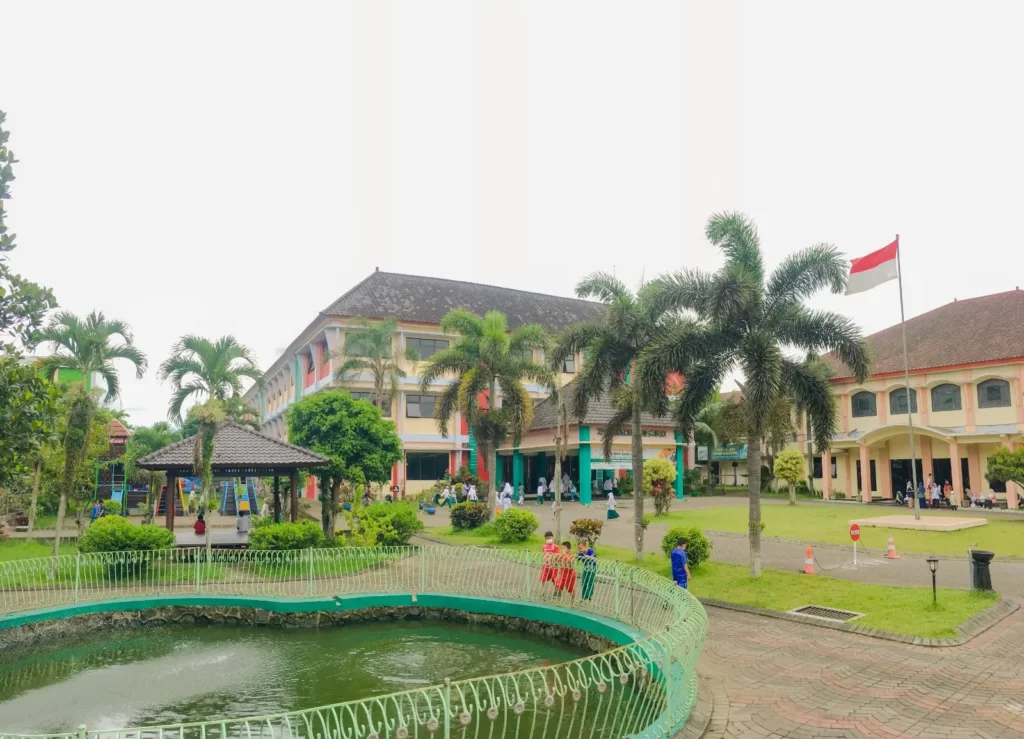 4 Program Unggulan Sekolah Yang Sering Menjadi Favorit Dari Orang Tua Masa Kini
